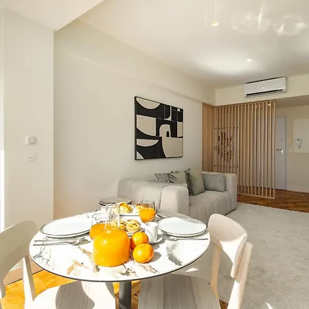 Whome Modern & Elegant In Lisbon